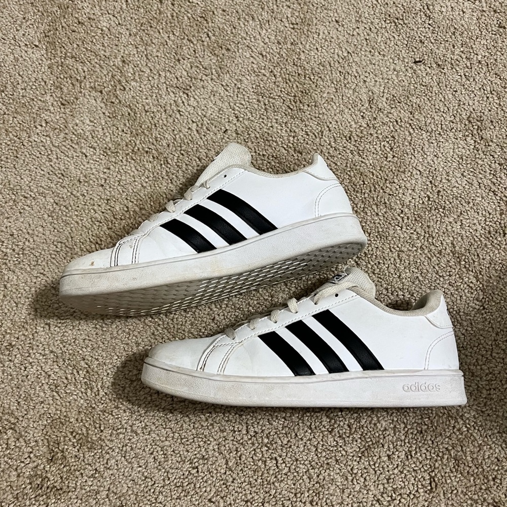 Black Stripe Adidas Low Rise Sneakers